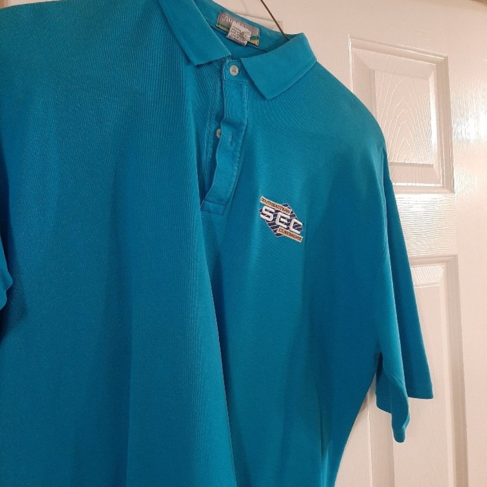 Men's clothing
